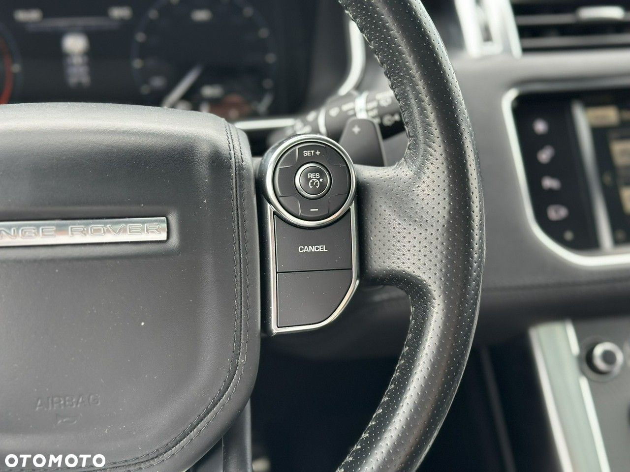 Land Rover Range Rover Sport SDV6 Autobiography Dynamic - 17
