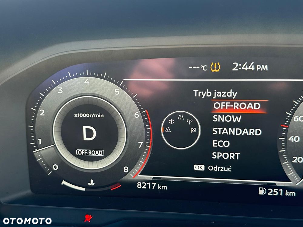 Nissan Qashqai 1.3 DIG-T MHEV 4x4 N-Connecta Xtronic - 17