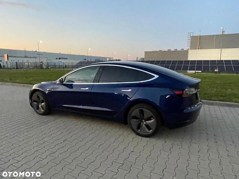 Tesla Model 3 Long Range AWD - 7