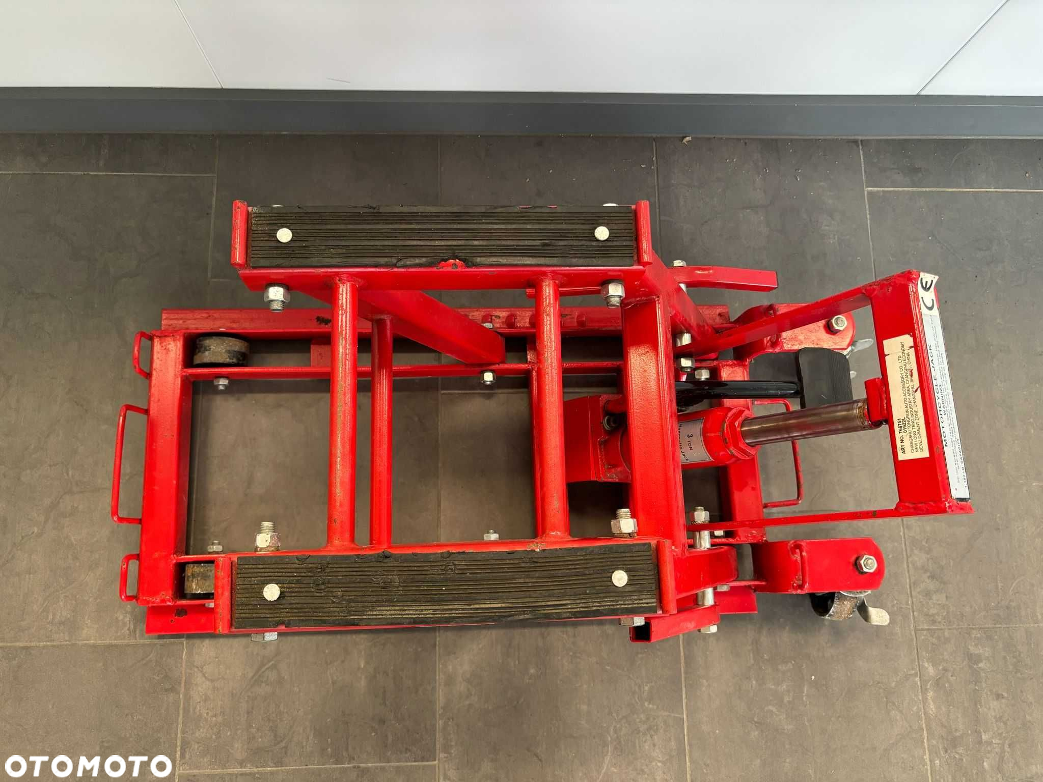 Podnośnik motocyklowy Hydrauliczny Udźwig 3T [329] - 2