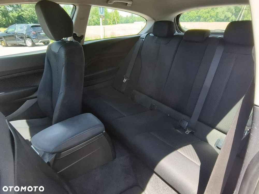 BMW Seria 1 - 15
