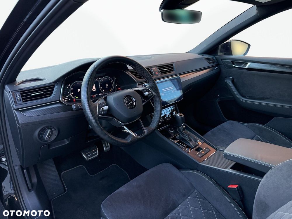 Skoda Superb 2.0 TDI SCR Sportline DSG - 11