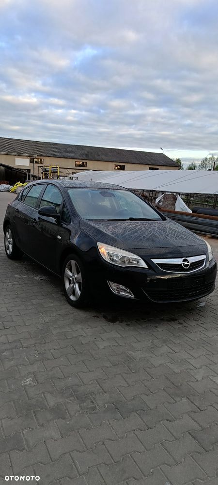 Opel Astra - 14