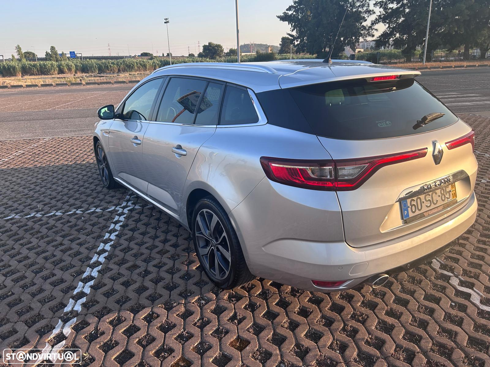 Renault Mégane Sport Tourer 1.5 dCi Bose Edition J18 - 7
