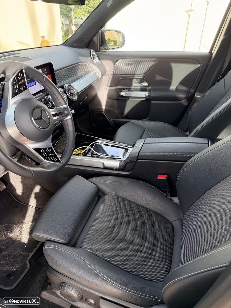 Mercedes-Benz EQB - 19