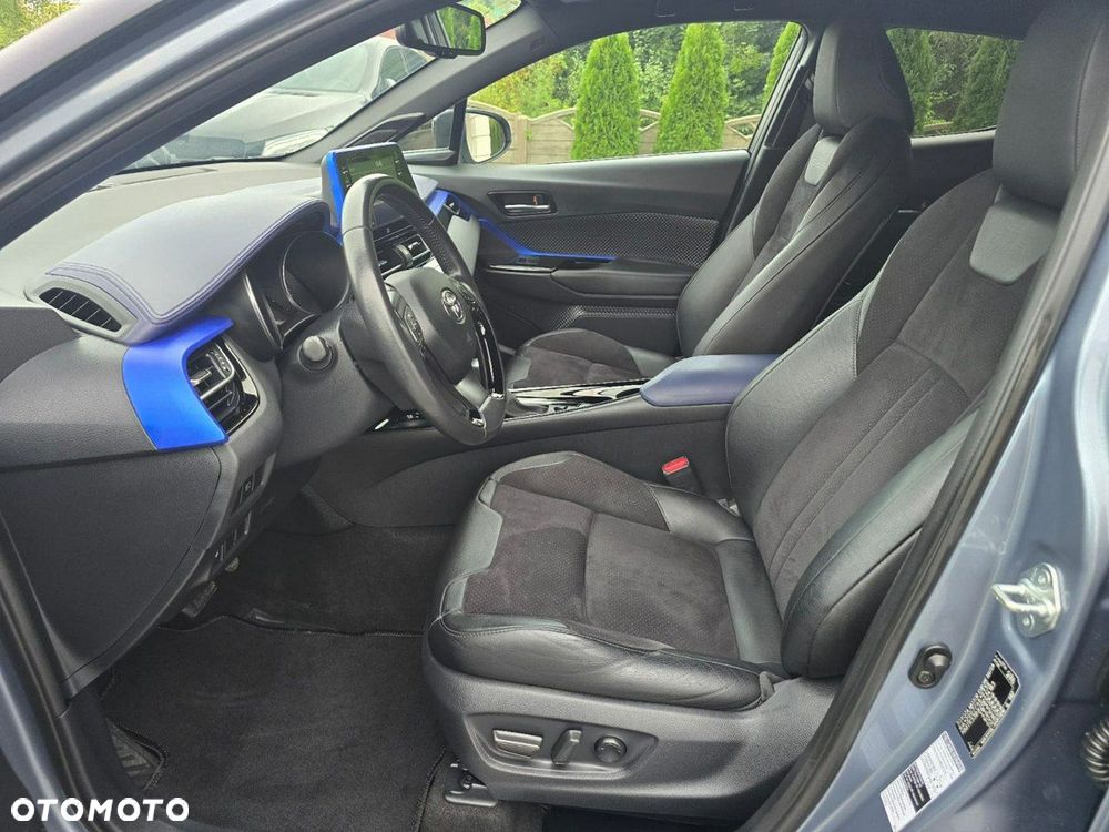 Toyota C-HR - 13