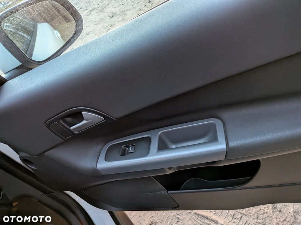 Volvo C30 DRIVe Kinetic - 11