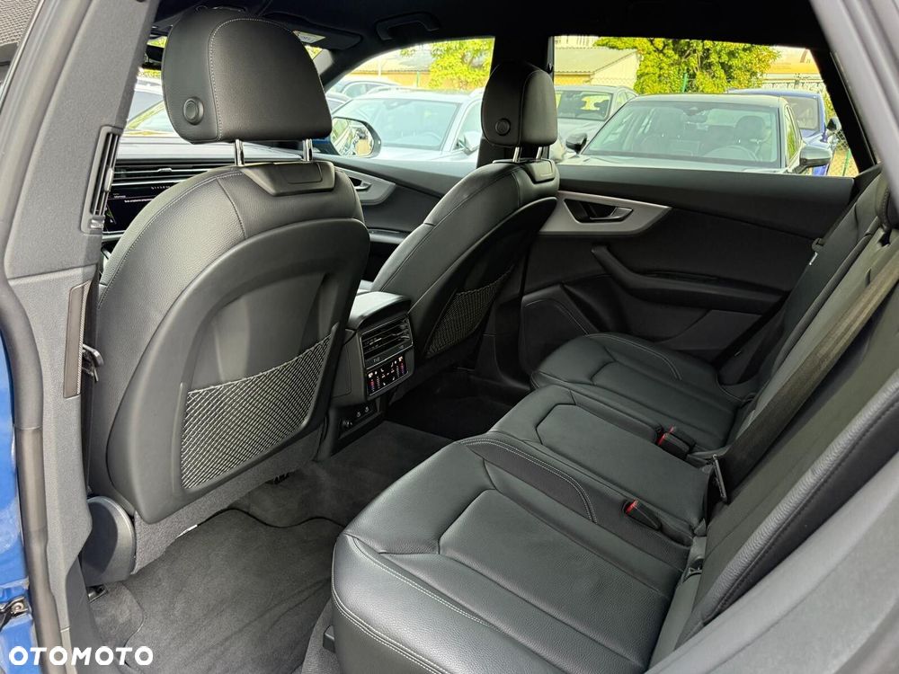 Audi Q8 - 18