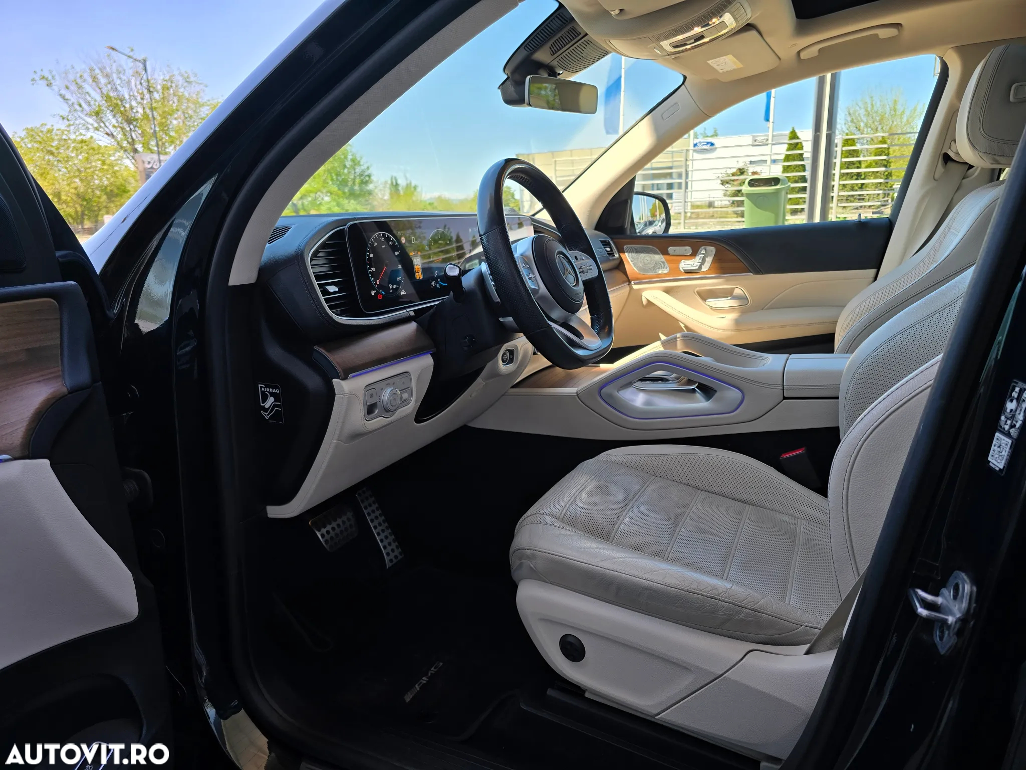 Mercedes-Benz GLS 350 d 4Matic 9G-TRONIC Exclusive - 22