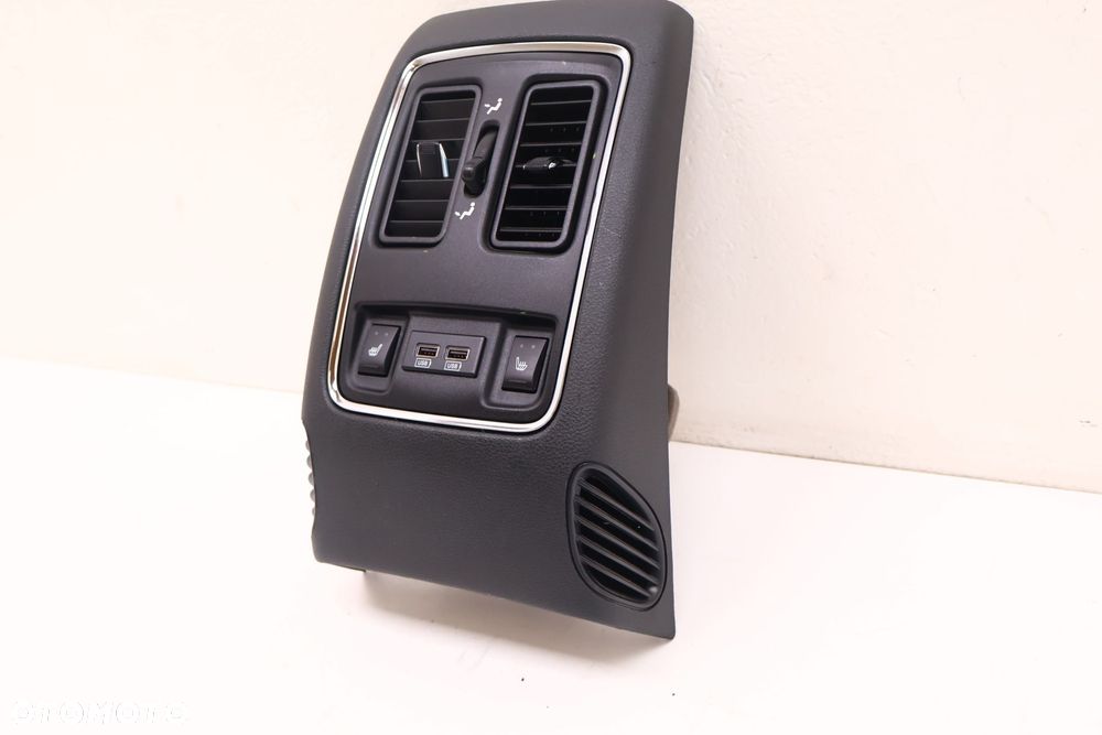 JEEP GRAND CHEROKEE WK2 KRATKI NAWIEWU PANEL TUNELU ŚRODKOWEGO 5SN381X9AB - 2