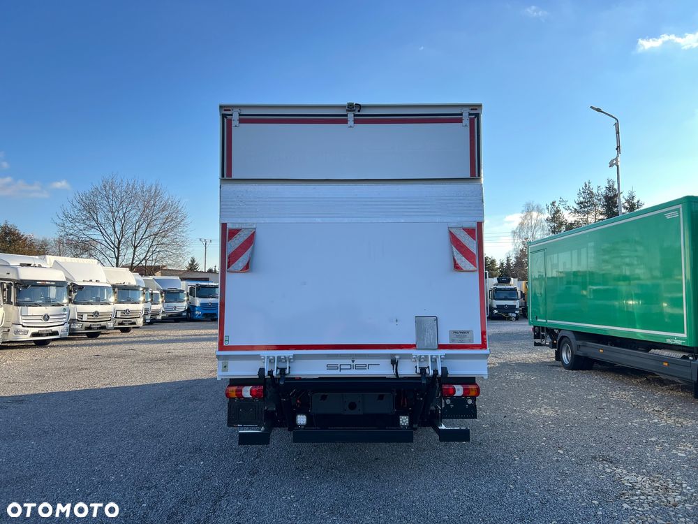 Mercedes-Benz ATEGO - 7