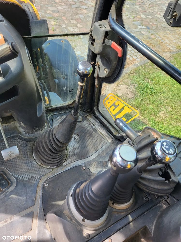 JCB 3CX - 10