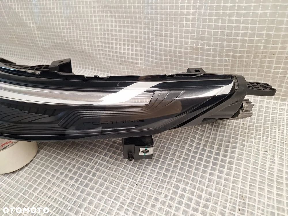 lampa przod full led drl forthing t-five t5 evo 2024- sx5g europa orginal demontaz - 11