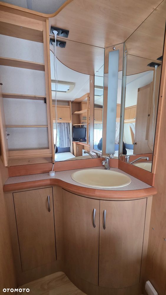 Hobby De LUX EASY 560 KMFE - 19