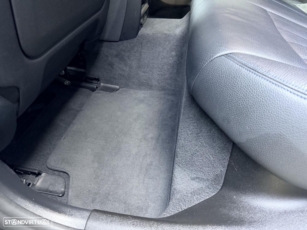 BMW 520 e Pack M - 23