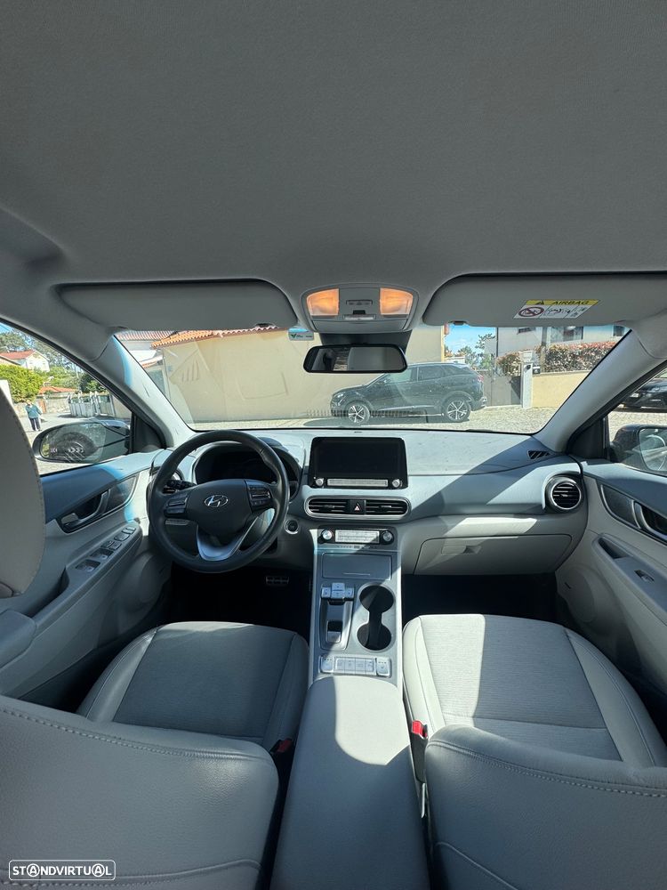 Hyundai Kauai Premium - 12