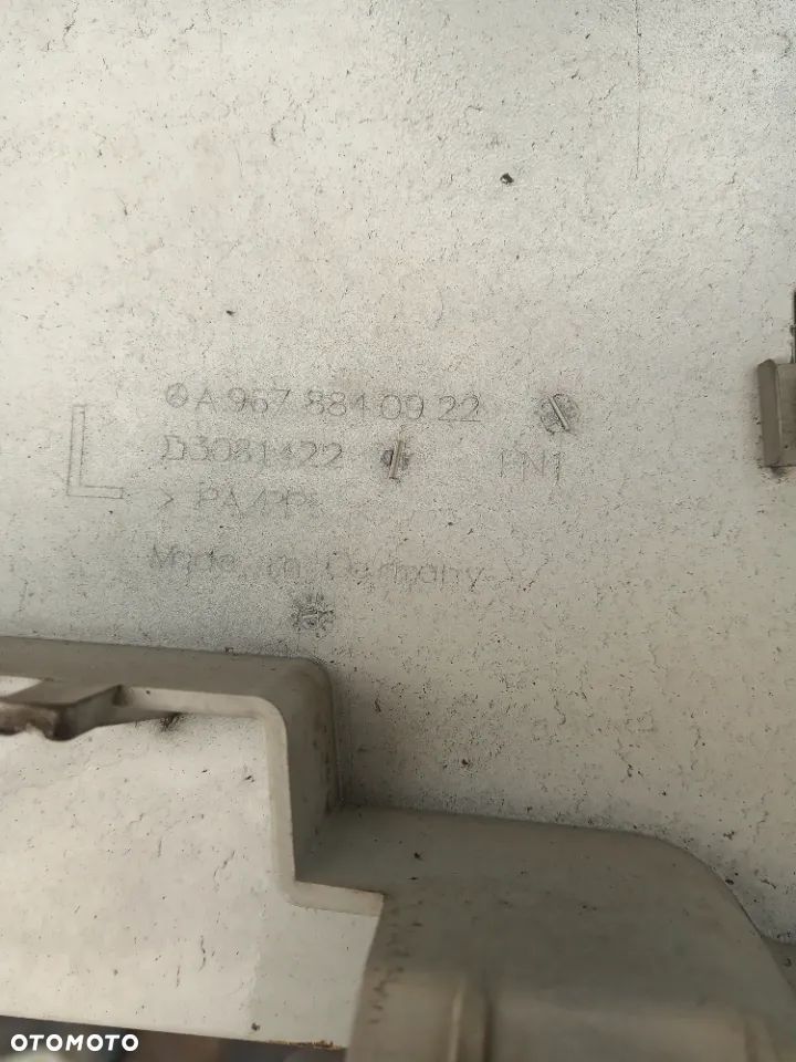 Polik Owiewka Narożnik Mercedes Atego A9678840922 - 1