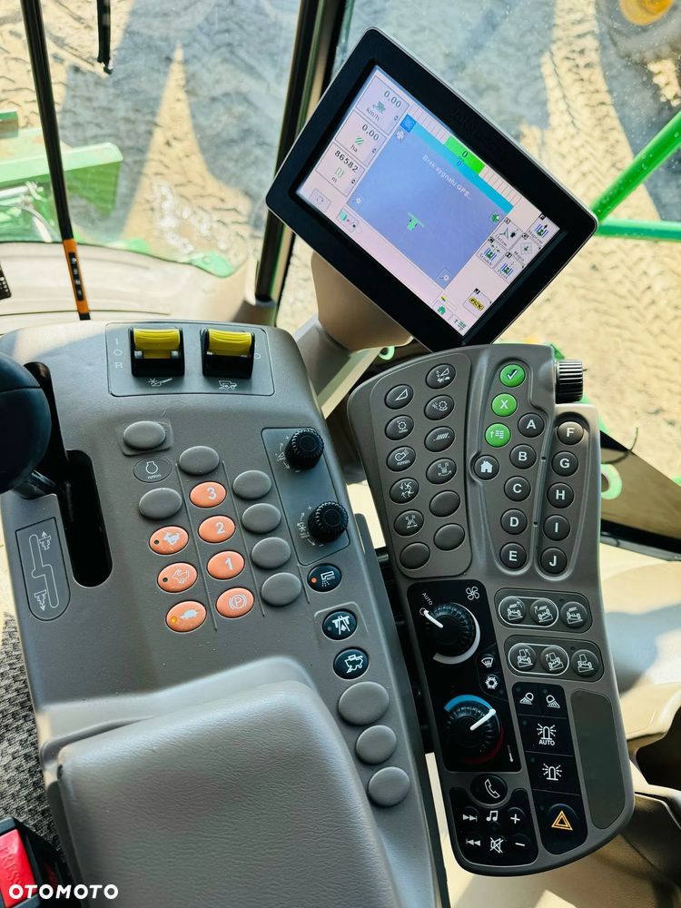 John Deere W540i - 16