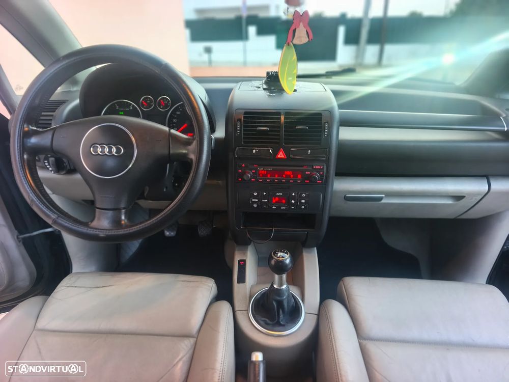 Audi A2 1.4 TDi Ambiente - 10
