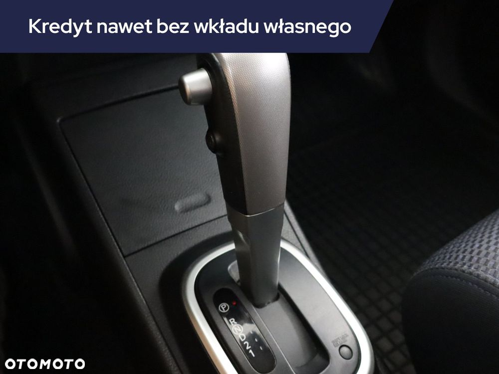 Nissan Tiida - 15