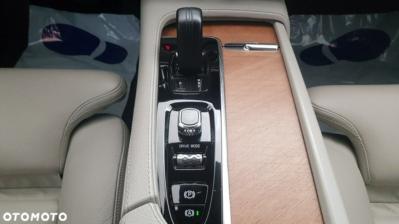 Volvo V90 - 30