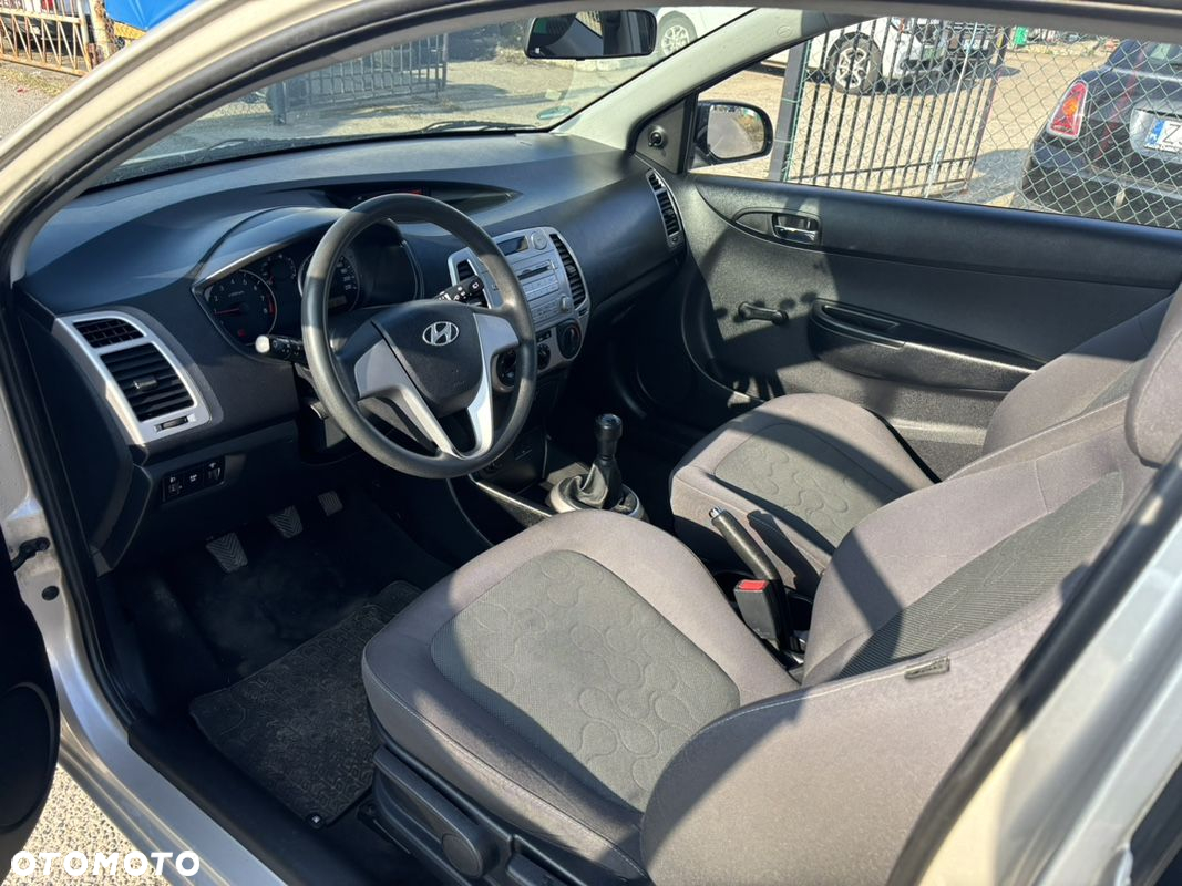 Hyundai i20 1.2 Classic - 23
