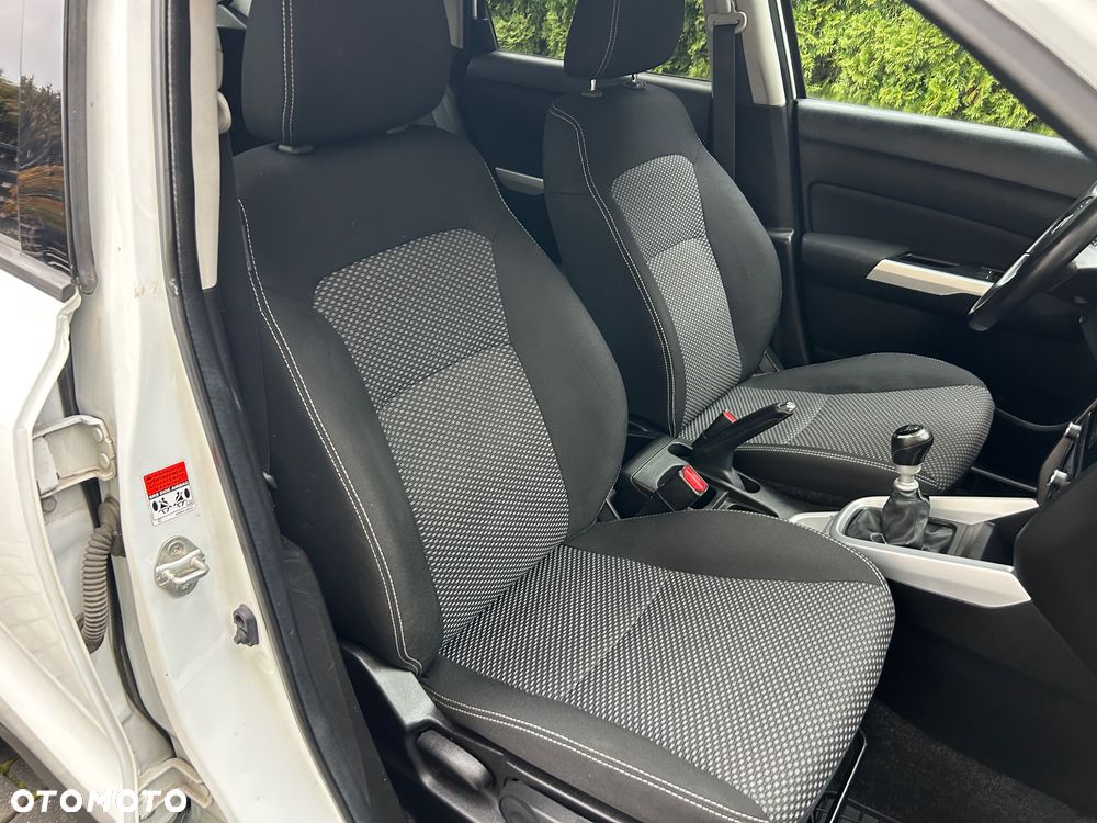 Suzuki Vitara 1.6 DDiS (4x2) Comfort - 17