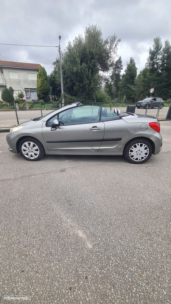 Peugeot 207 CC 1.6 HDi FAP - 5