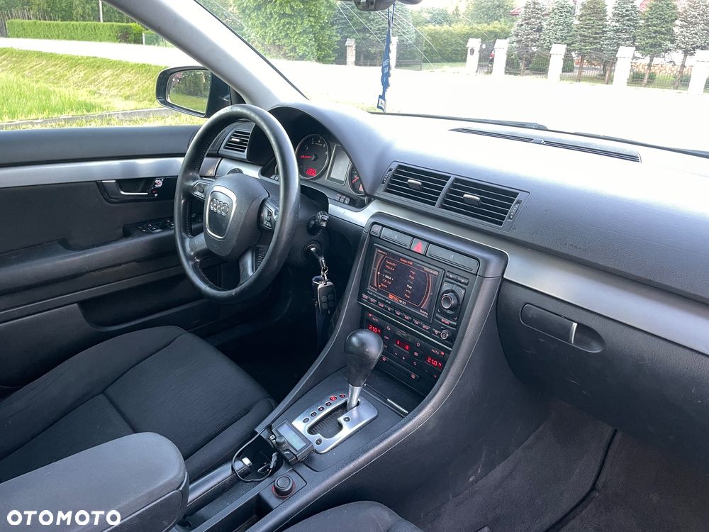 Audi A4 Avant 1.8T Multitronic - 9