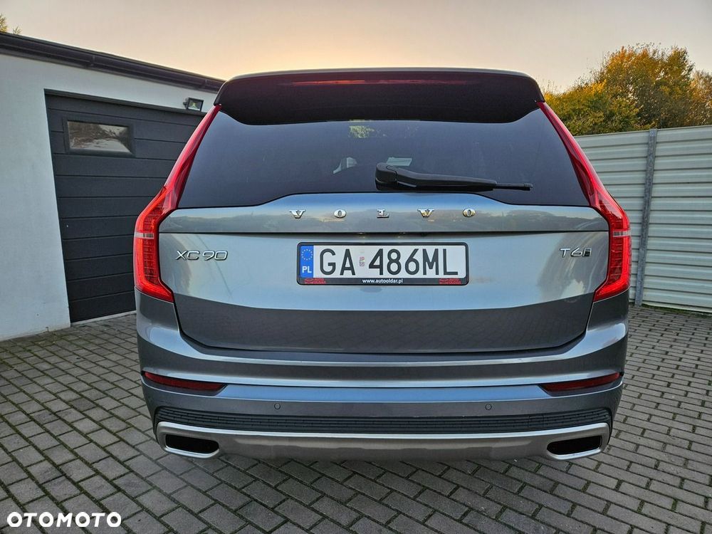 Volvo XC 90 T6 AWD Momentum 7os - 15