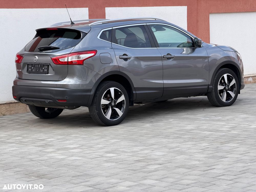 Nissan Qashqai 1.6 DCI Xtronic N-Connecta - 14
