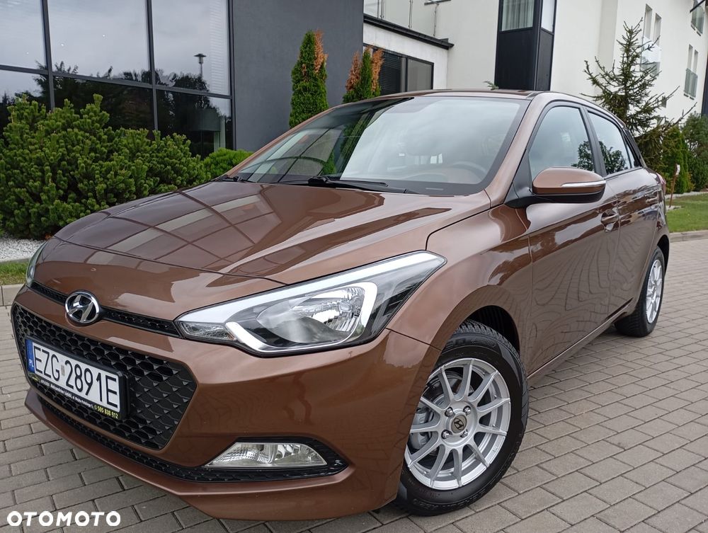 Hyundai i20 1.2 Elegant - 2