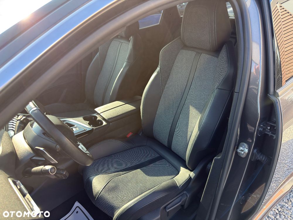 Peugeot 3008 BlueHDi 130 Stop & Start EAT8 GT - 18