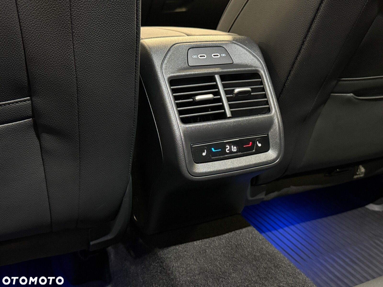 Skoda Superb 2.0 TDI SCR 4x4 L&K DSG - 29