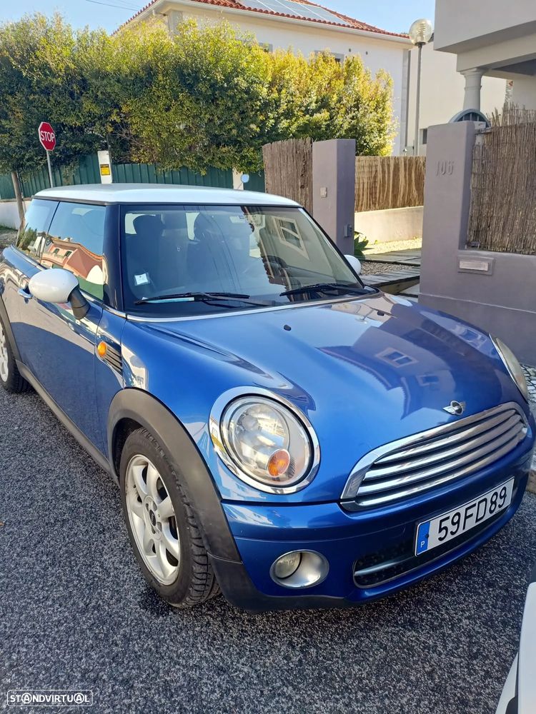 MINI 3 Portas Cooper D - 1