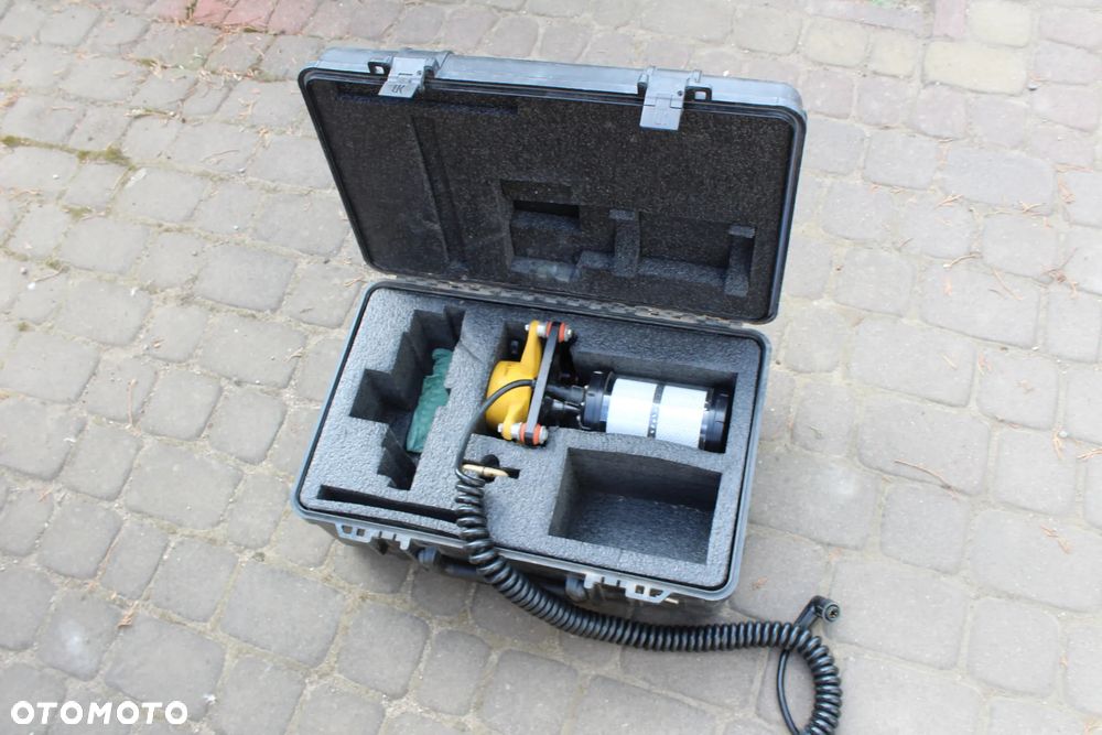 System Niwelacja 3 D Tachimetr Trimble - 15