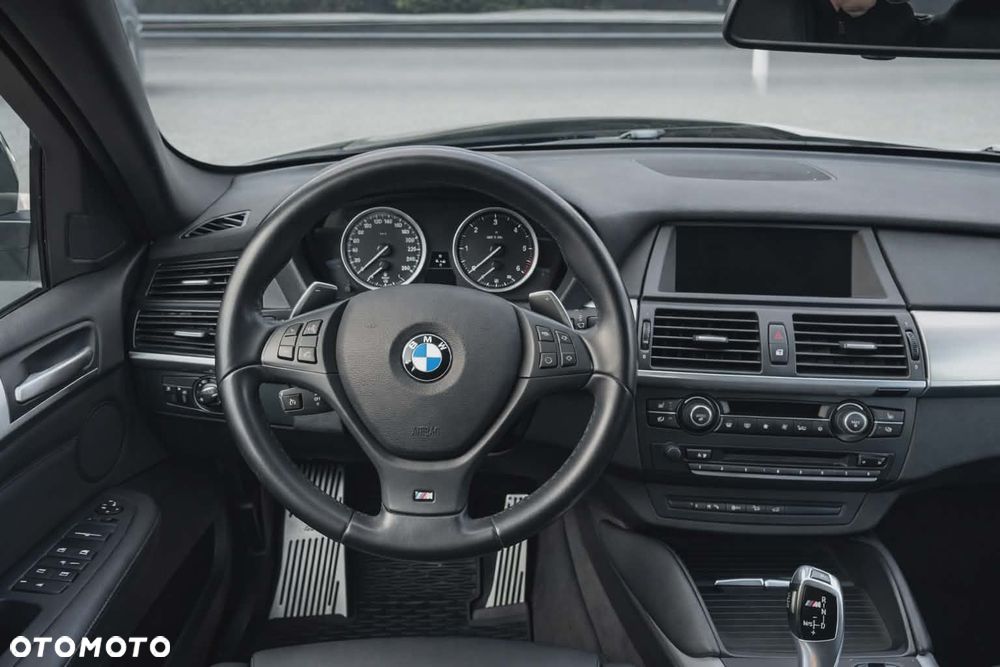 BMW X6 - 13