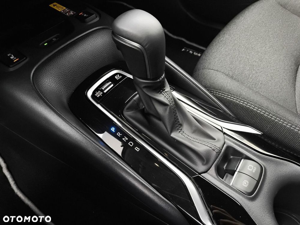 Toyota Corolla 1.8 Hybrid Style - 21
