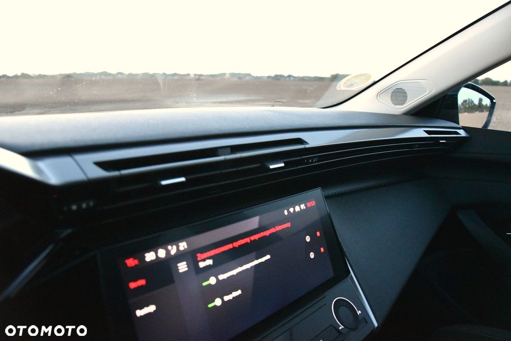 Peugeot 308 - 33