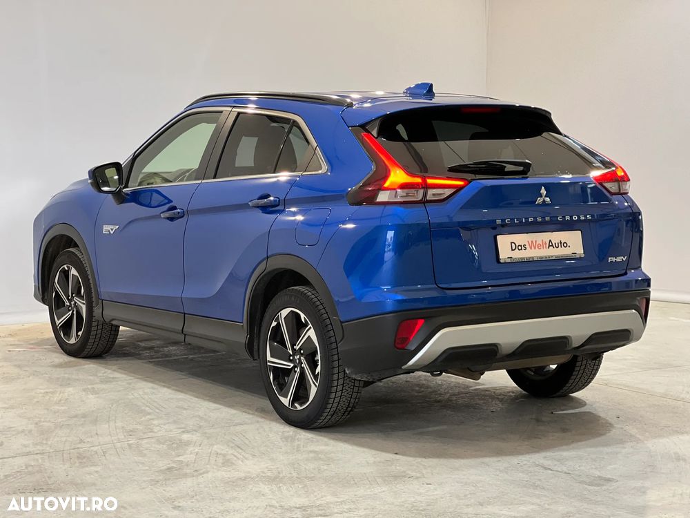 Mitsubishi Eclipse-Cross - 29