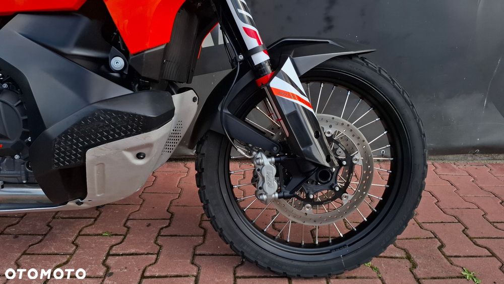KTM Adventure - 14