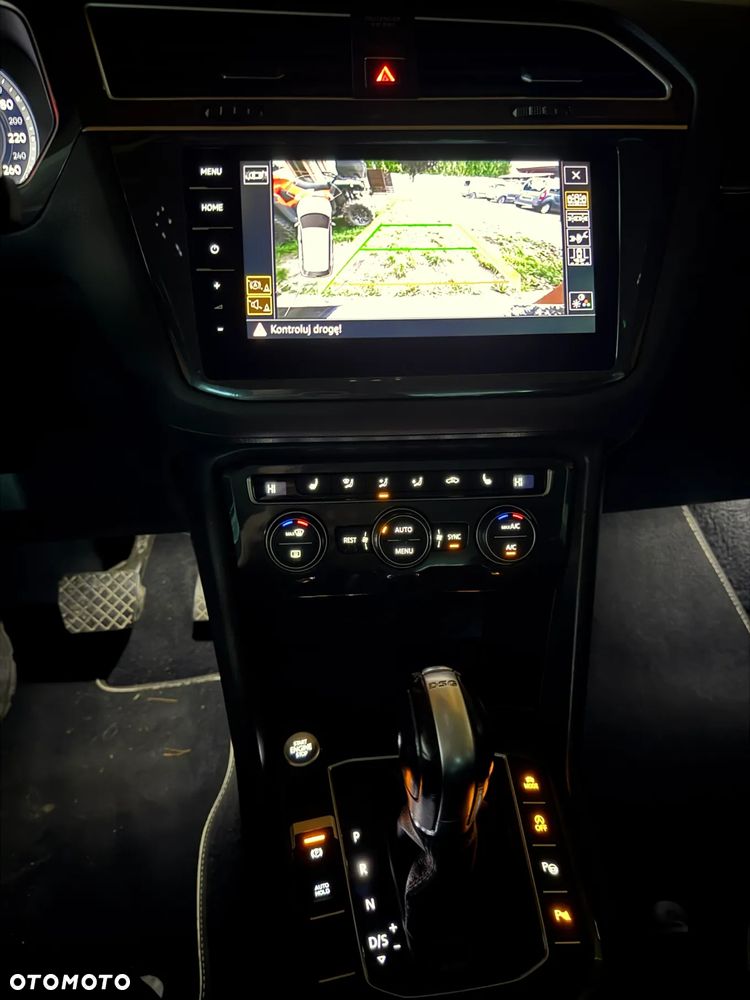 Volkswagen Tiguan - 10