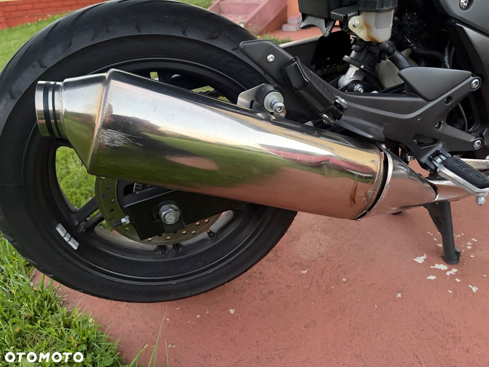 Honda CBF - 8
