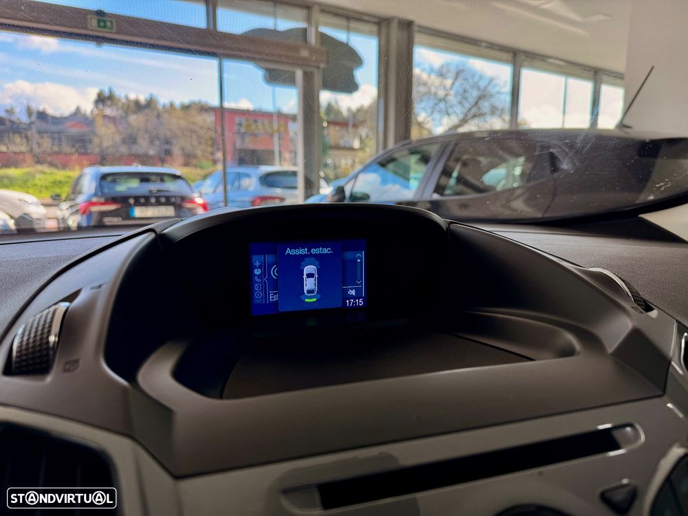 Ford Grand C-Max 1.6 TDCi S&S Titanium - 11