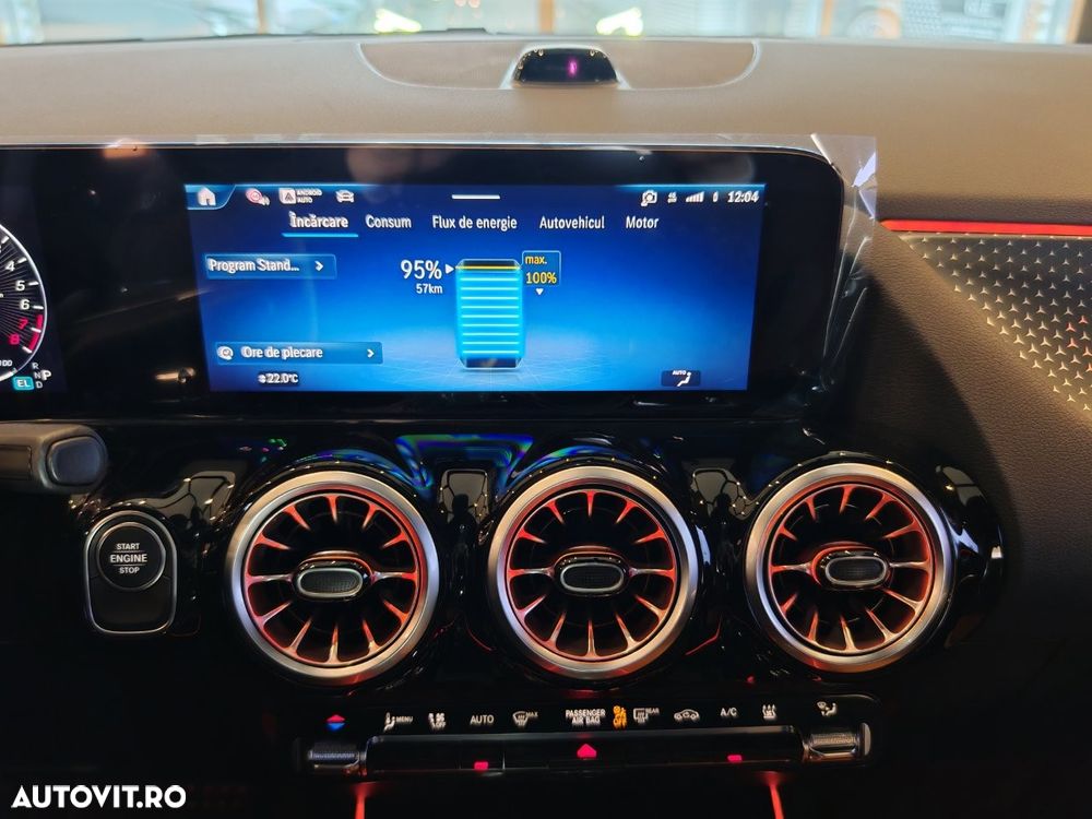 Mercedes-Benz GLA 250 e - 27