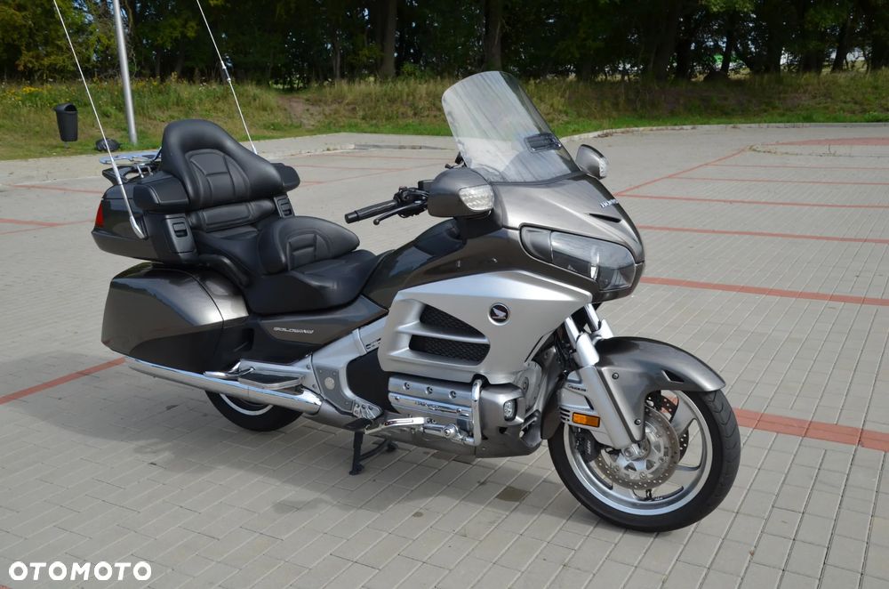 Honda GL - 2