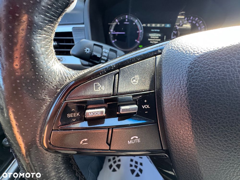 SsangYong/KGM Rexton 2.2 D Sapphire 4WD - 26