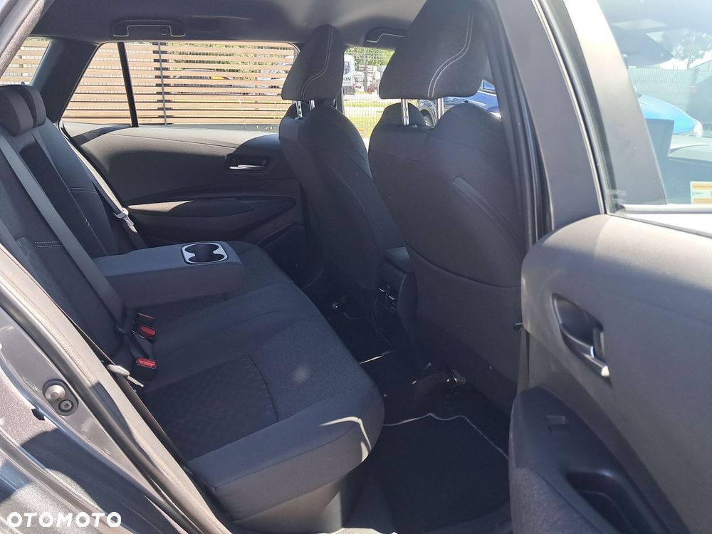 Toyota Corolla 1.8 Hybrid Comfort - 18