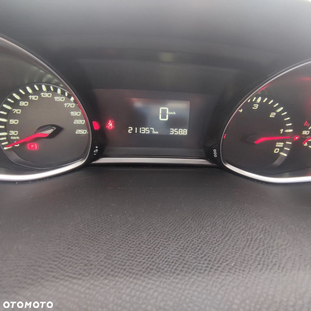 Peugeot 308 BlueHDi 120 Stop & Start Allure - 5