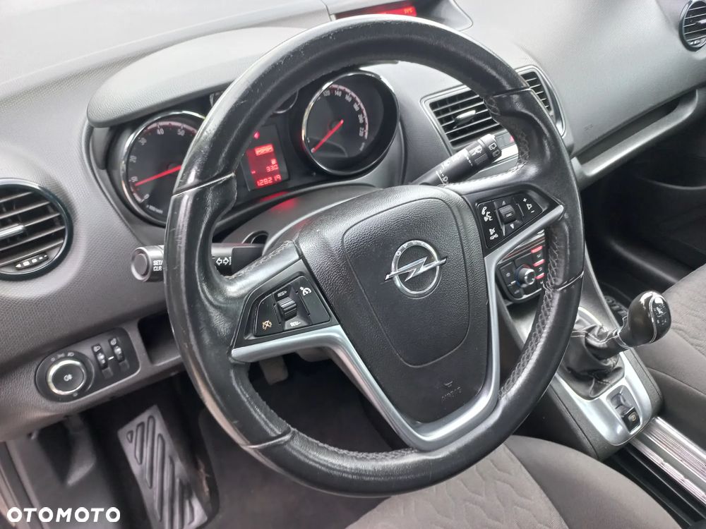 Opel Meriva 1.4 Active - 30